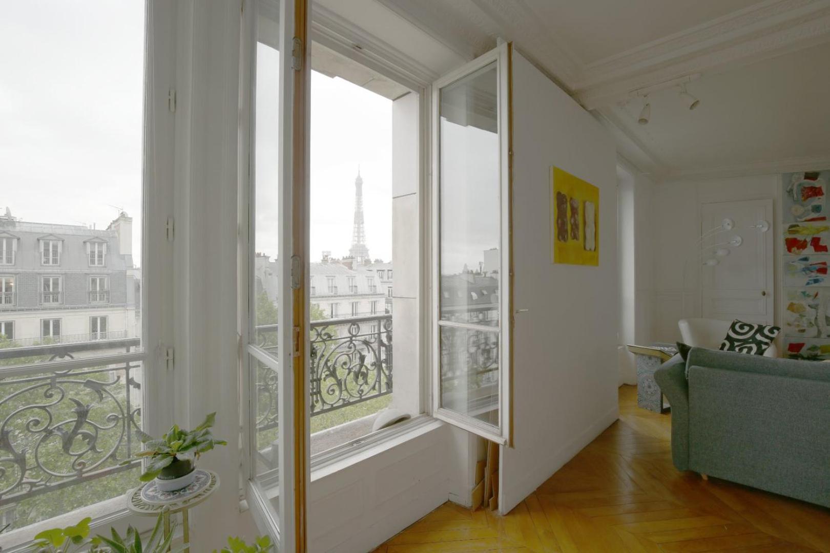 La Dame De Fer - Vue Magique Sur La Tour Eiffel Apartman Párizs Kültér fotó